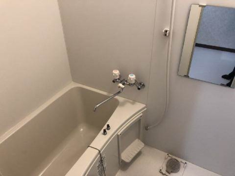 バス・シャワールーム　バス