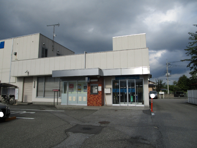 銀行　足利銀行大沢リテールセンター（銀行）まで2468m