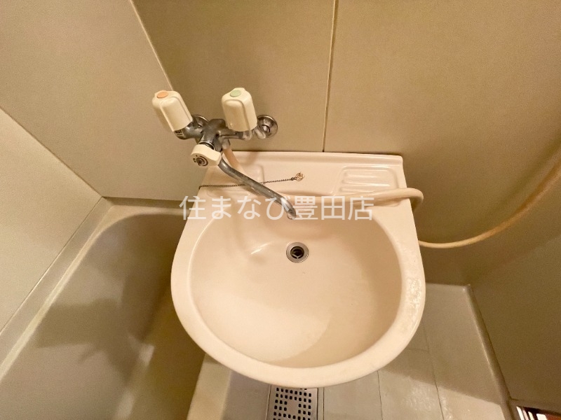 洗面設備　同型別部屋写真