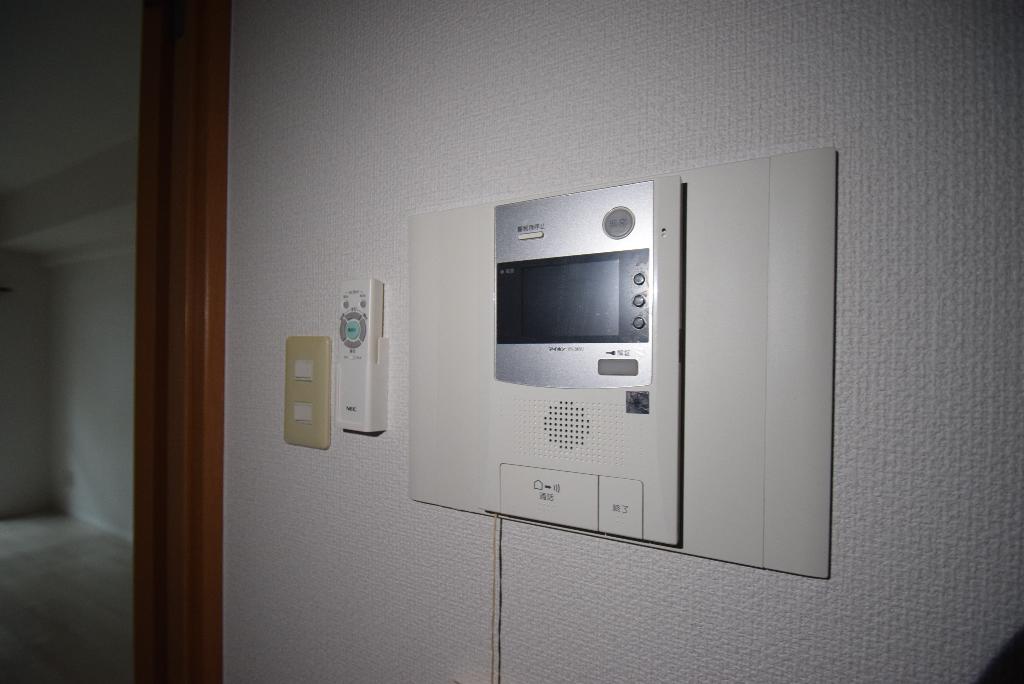 セキュリティ　カメラ付インターホン