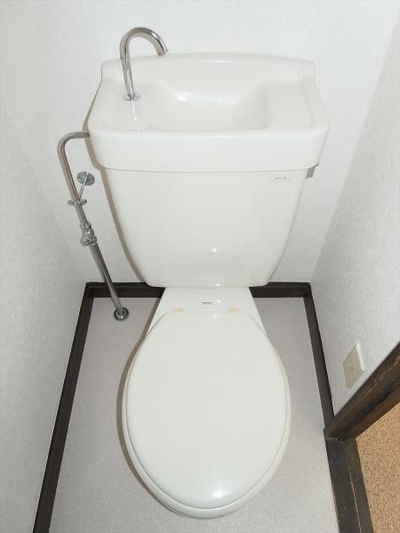 トイレ　トイレ
