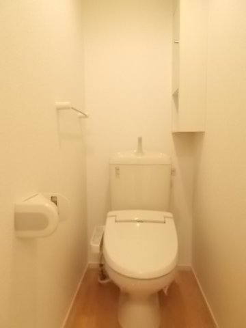 トイレ　トイレもきれいです