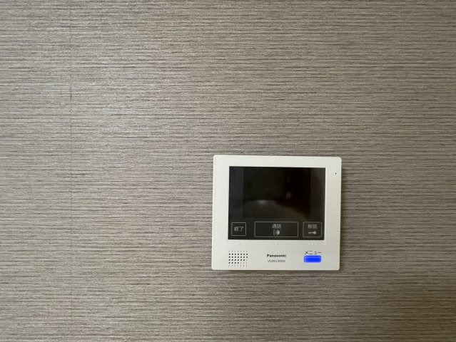 セキュリティ　安心のモニター付きインターホンです。