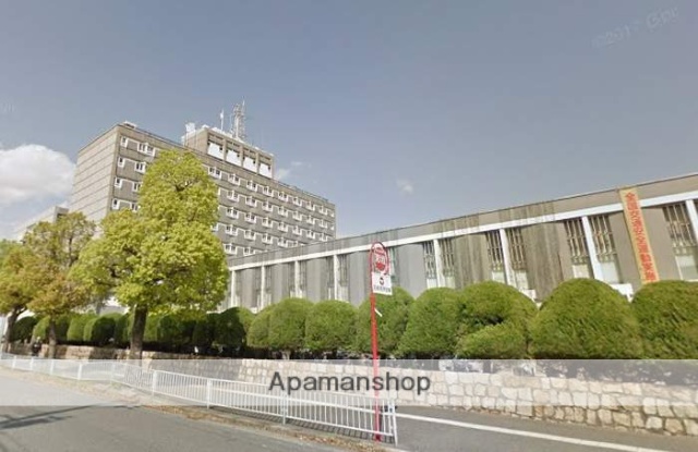 役所　尼崎市役所（役所）まで1847m