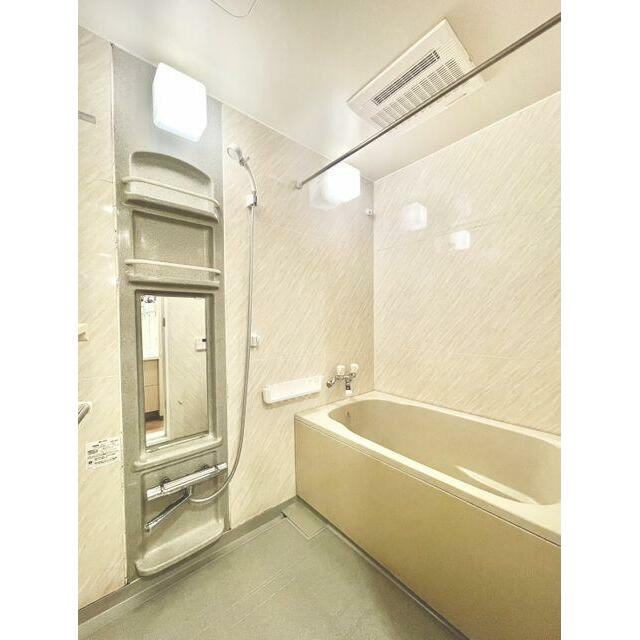 バス・シャワールーム　別タイプ部屋　参考写真です