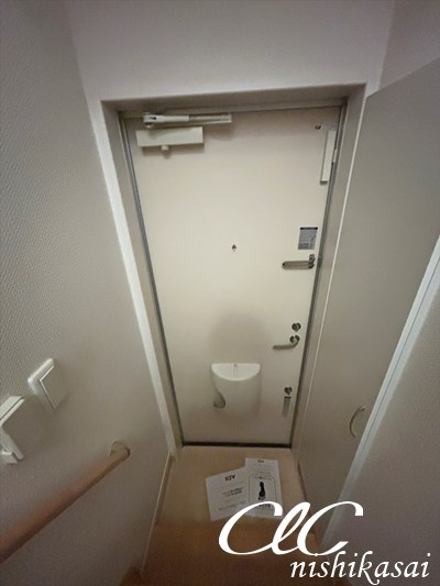 玄関　※参考写真