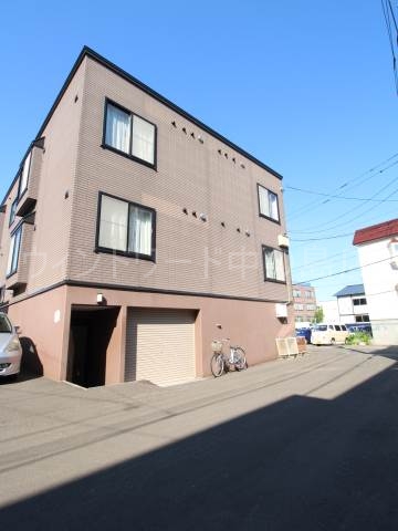 建物外観　詳細は、ウィンドワード中の島までご相談下さい。