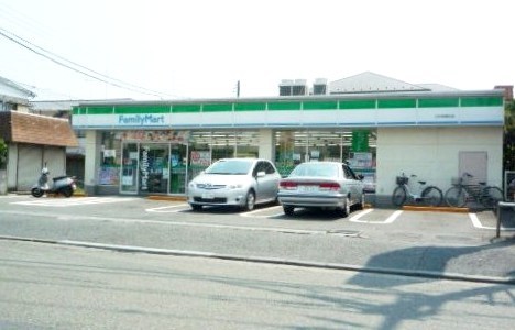 コンビニ　ファミリーマート白井南瀬谷店（コンビニ）まで350m