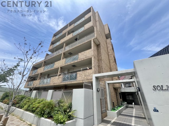 建物外観　オートロック付きで安心です♪