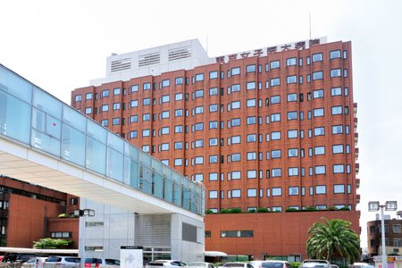 病院　東京女子医科大学病院（病院）まで540m