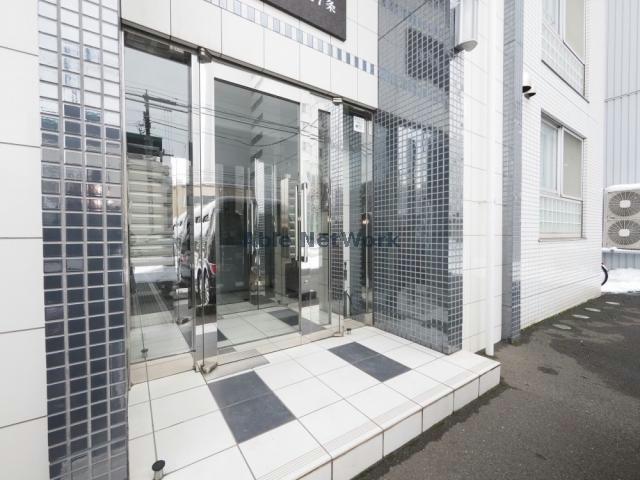 エントランス　エントランス部分