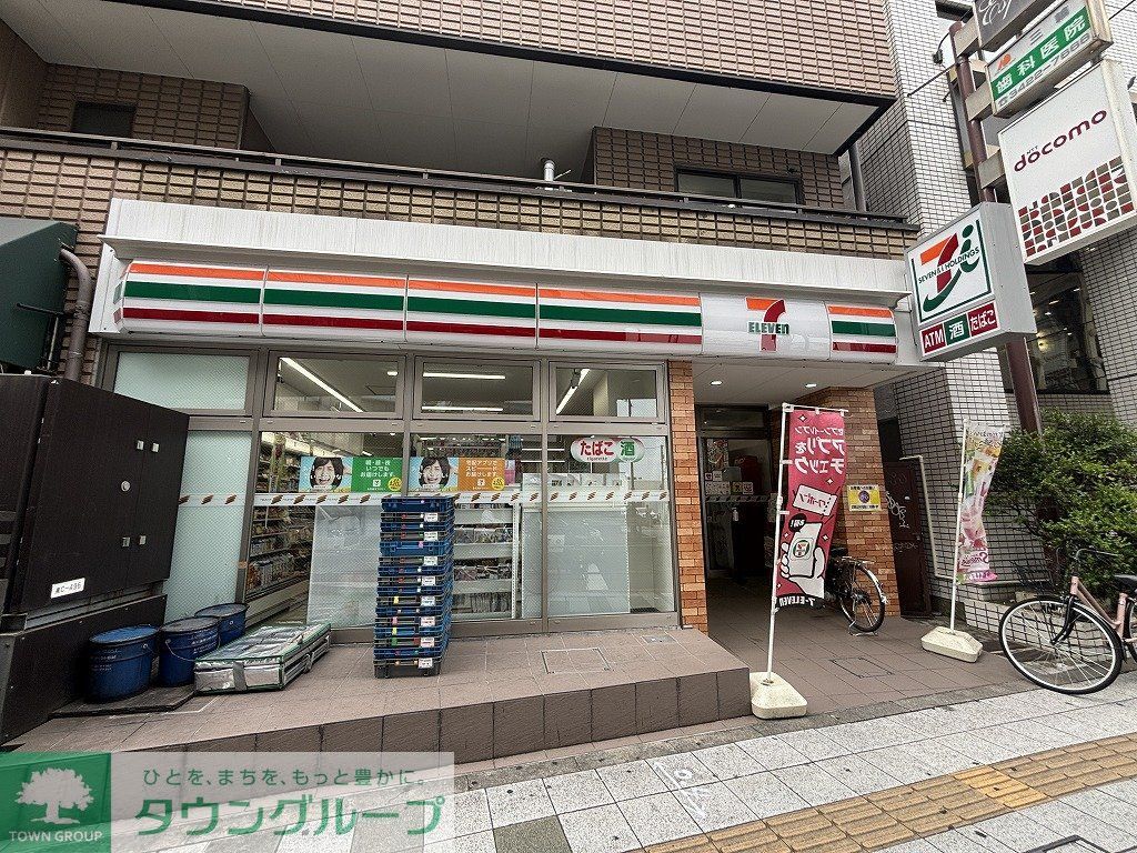 コンビニ　セブン-イレブン 世田谷駒沢大学駅西店（コンビニ）まで190m