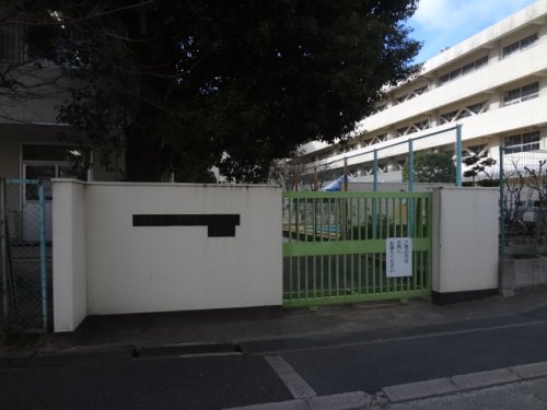 小学校　豊津第一小学校（小学校）まで462m