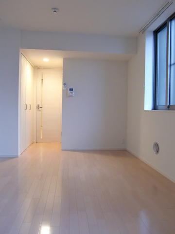 その他部屋・スペース　２面採光のお部屋です
