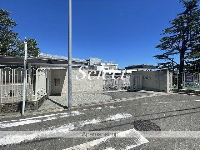 高校・高専　横浜学院（高校・高専）まで413m