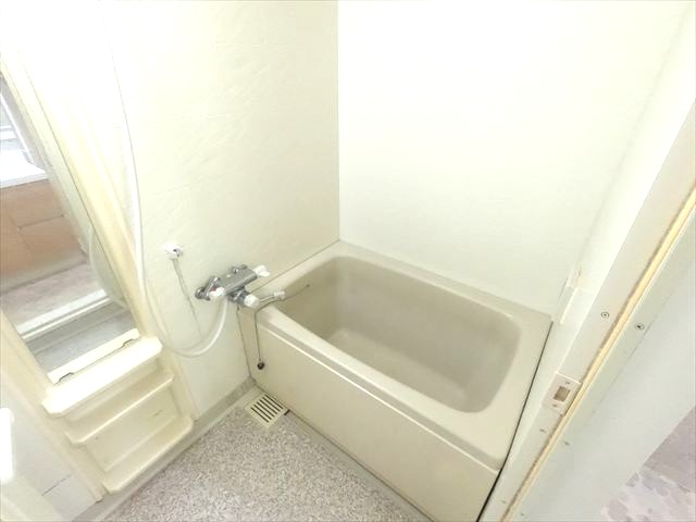 バス・シャワールーム　一日の疲れを癒して下さい