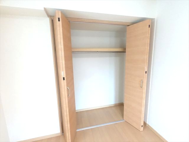 収納　各部屋に大型収納付きでお荷物の多い方にもピッタリ