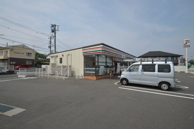 コンビニ　セブン‐イレブン 八幡大平１丁目店（コンビニ）まで475m