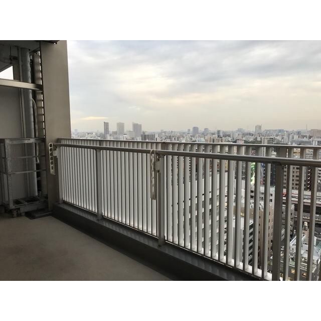 バルコニー　別タイプ部屋　参考写真です