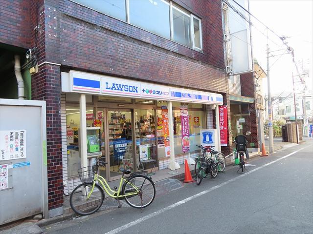 コンビニ　ローソン×スリーエフ（コンビニ）まで384m