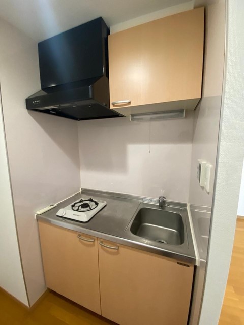 キッチン　※別部屋参考写真