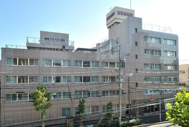 病院　医療法人社団明芳会新葛飾病院（病院）まで968m