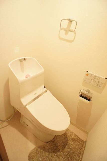 トイレ　＊トイレ＊温水洗浄暖房便座機能付＊※賃貸に備品等は含みません