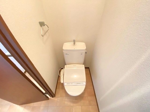 アクシス本城Bのトイレ写真