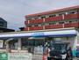 コンビニ　ローソン鎌倉由比ガ浜四丁目店（コンビニ）まで900m