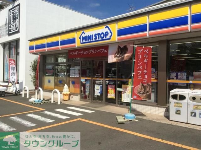 コンビニ　ミニストップ藤沢石川1丁目店（コンビニ）まで130m