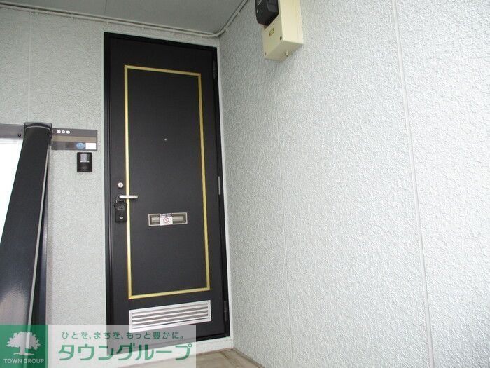 玄関　お問合せはタウンハウジングまで！※現地待合わせ相談可能