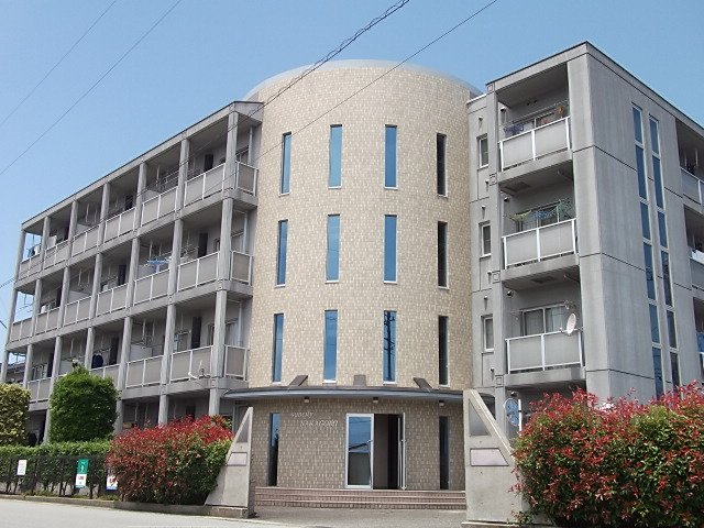 建物外観　『サンシティ中込』