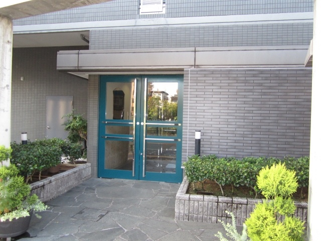 南海本線 堺駅 徒歩8分 11階建 築33年の外観写真