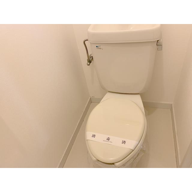 トイレ　WC