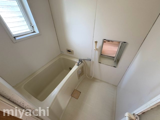 ＪＲ高徳線 吉成駅 徒歩36分 2階建 築28年の風呂写真