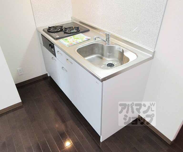 キッチン　使いやすいシステムキッチンです