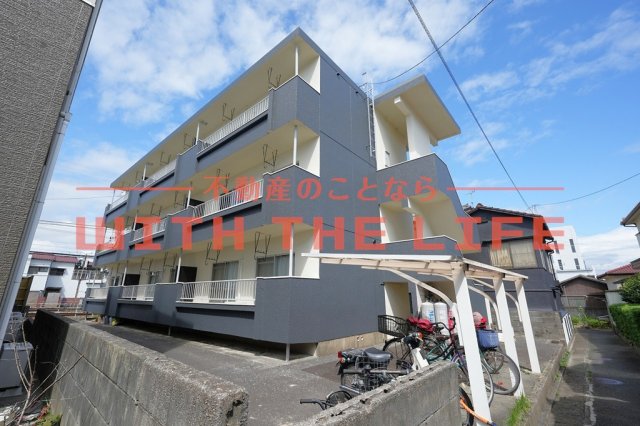 マンション106の外観写真