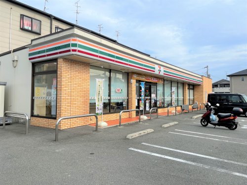 コンビニ　セブン イレブン　寝屋川中神田町店（コンビニ）まで464m