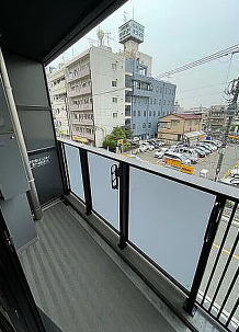 バルコニー　落ち着いた時間を過ごせるバルコニーです