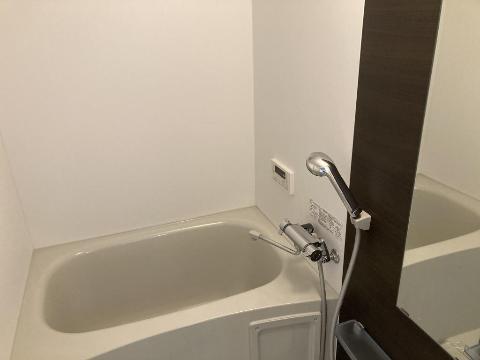 バス・シャワールーム　追い焚き・浴室乾燥機