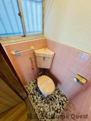 高安町南5丁目戸建のトイレ写真