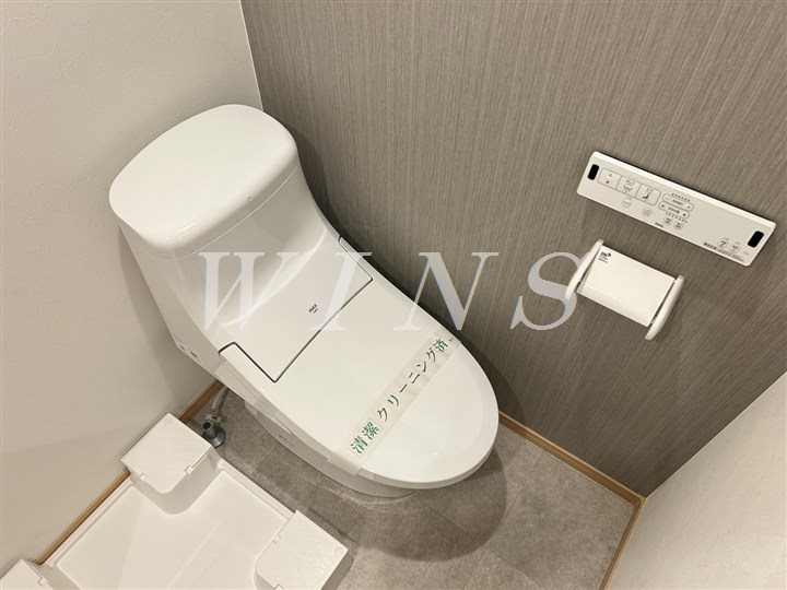 ＪＲ南武線 久地駅 徒歩4分 2階建 築6年のトイレ写真