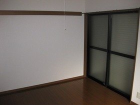 シャンフェルト西落合の居間写真