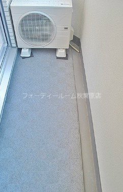 バルコニー　★《見学予約受付中》仲介手数料無料にてご紹介★