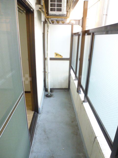 ドゥーパス成育の内装写真