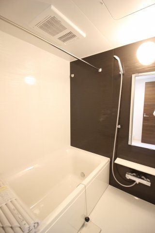 バス・シャワールーム　（別タイプ参考写真）インスパーク本駒込　文京区本駒込2