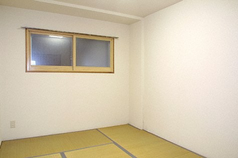 その他部屋・スペース　ゆったりした洋室です