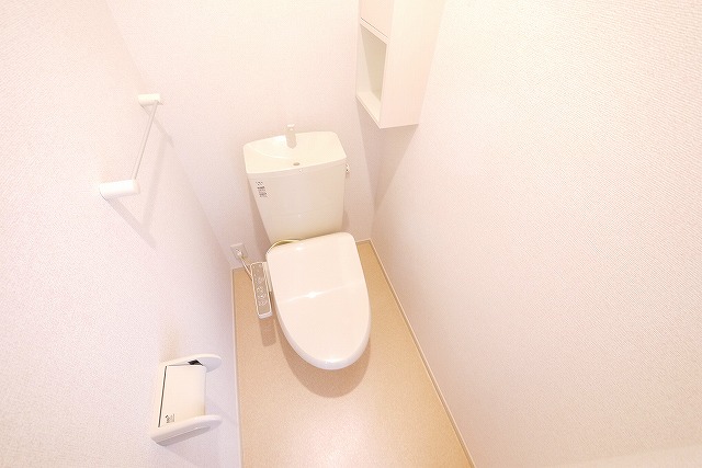 トイレ　シンプルで使いやすいトイレです