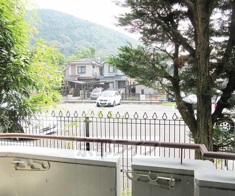 眺望　閑静な住宅街です