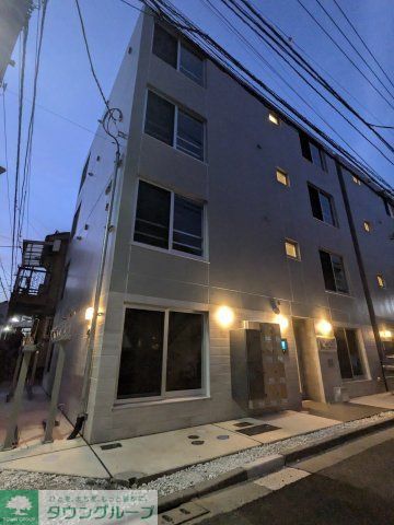 Ludens日暮里の外観写真